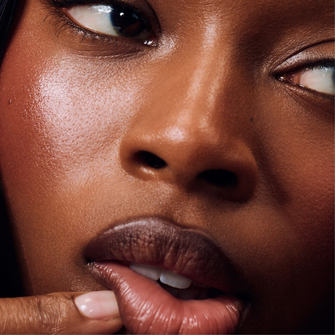 model wears peptide lip shape in move